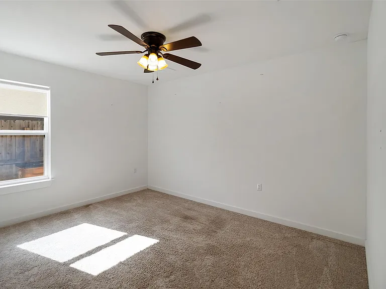 7407 Grenadine Bloom Bnd — Photo 18