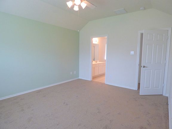 4th image of 1930 Dakota Run Ln