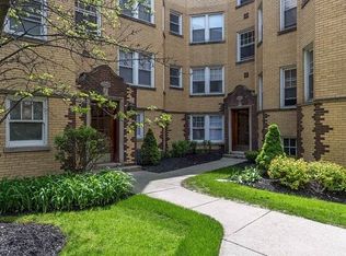 4406 N Rockwell St #03, Chicago, IL 60625