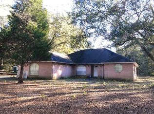 5905 Happy Hollow Dr, Milton, FL 32570