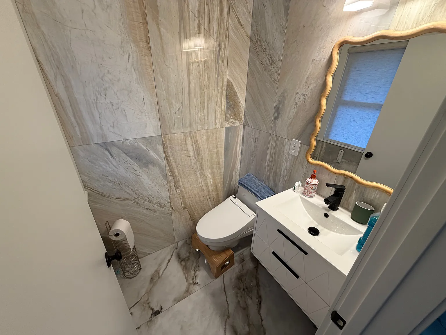 4 bed, 1.5 bath, 2487 sqft, $850 — Photo 4
