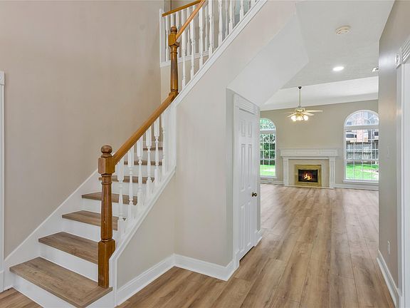5th image of 8011 Courtland Cir