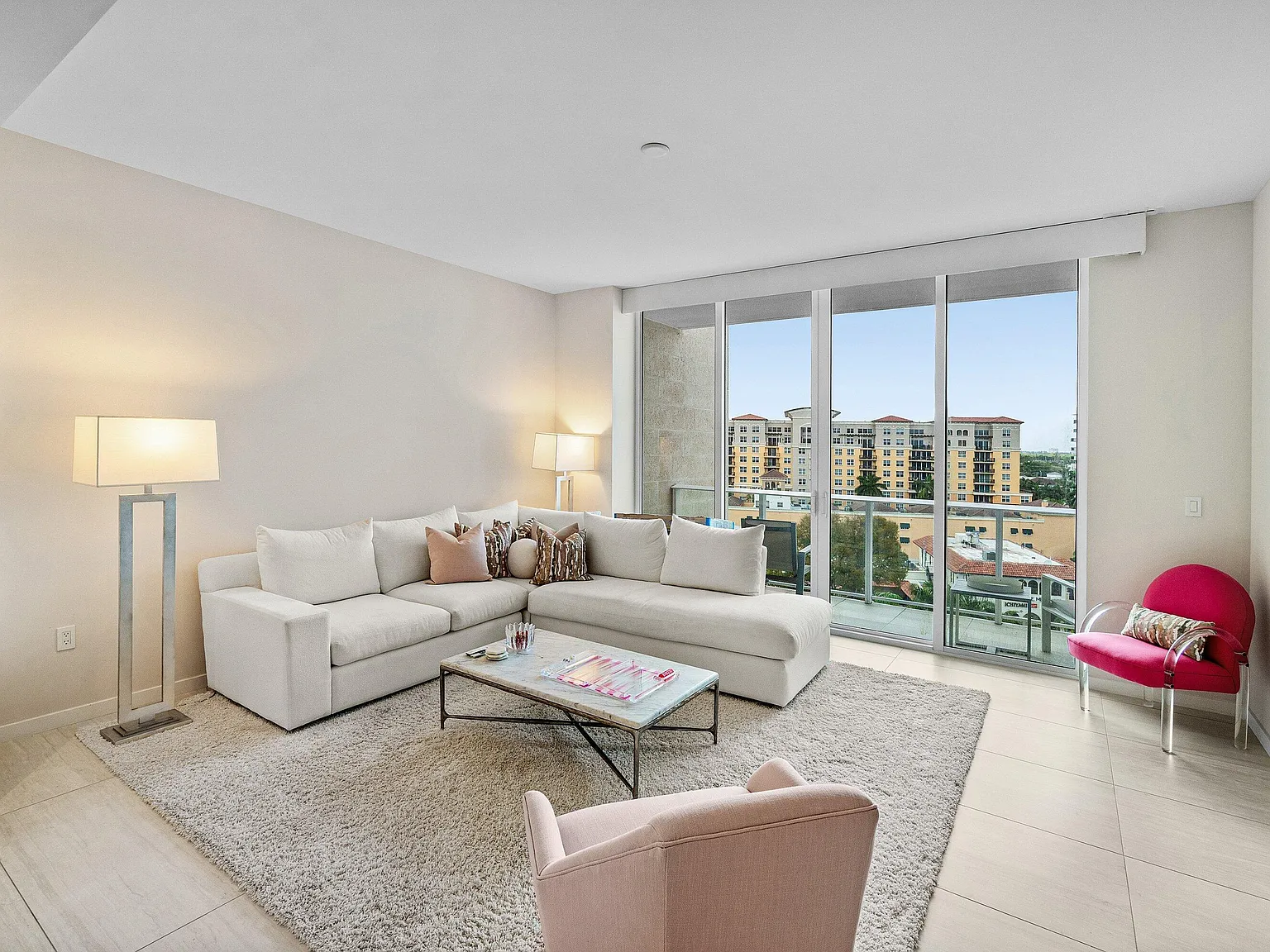 1 bed, 2.0 bath, 1305 sqft, $12,000 — Photo 3