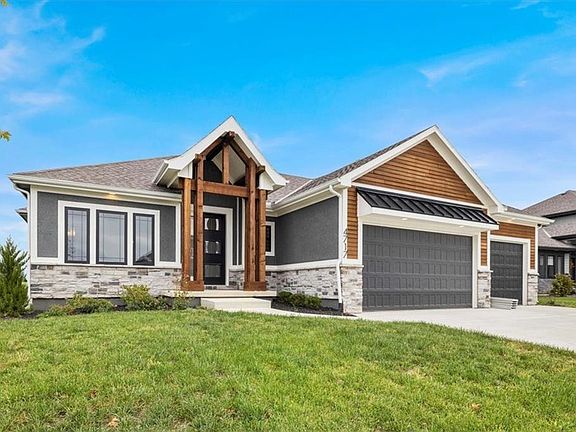 2nd image of 4717 NE Freehold Dr