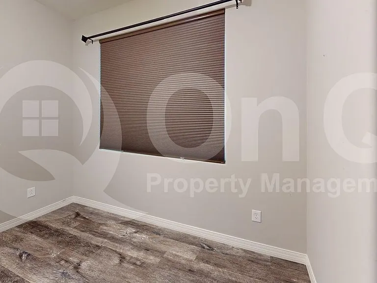 11818 N Silverscape Dr — Photo 10