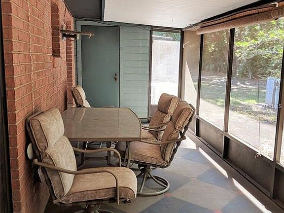 5th image of 2922 Duchess Oak Ct
