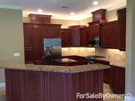 2nd image of 1535 Banana Dr