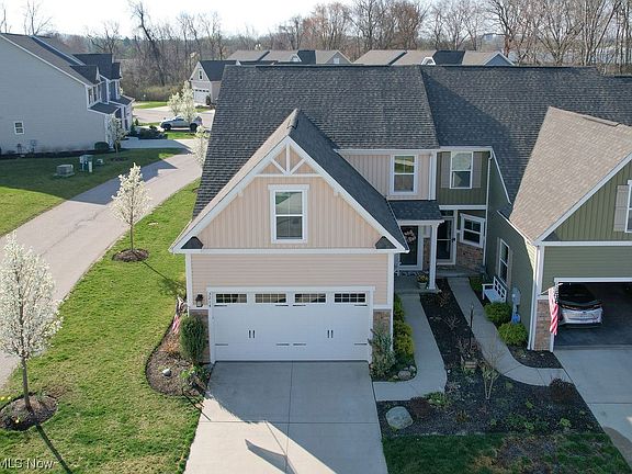2nd image of 3214 Old Mill Dr
