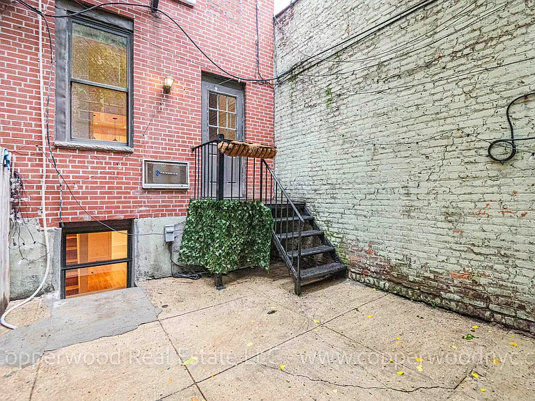 234 E 83rd St #1C — Photo 11