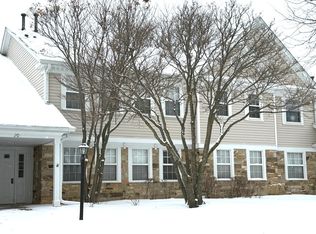 20 Ashburn Ct UNIT W2, Schaumburg, IL