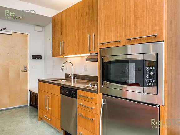 3rd image of 766 Harrison St Unit 307
