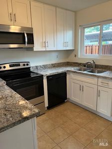588 Racquet Club Circle, Rohnert Park, CA, 94928