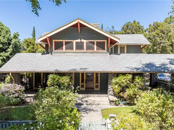 935 N Indian Hill Blvd, Claremont, CA 91711
