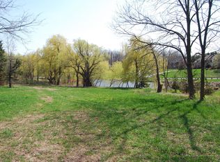 709 Stone Rd, Pittsford, NY 14534