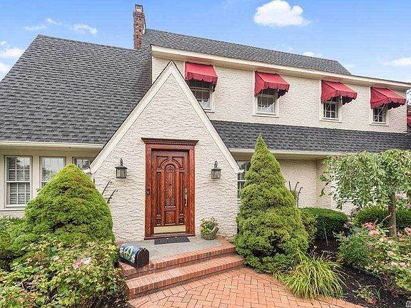 3rd image of 271 Brower Ave
