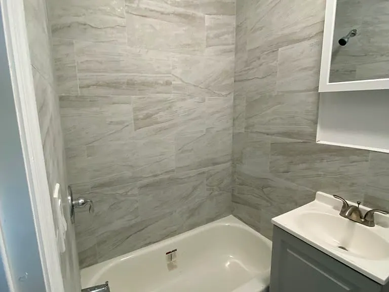 155 Waverly St #3 — Photo 7
