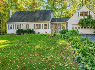 423 Oak Cir, Colchester, VT 05446