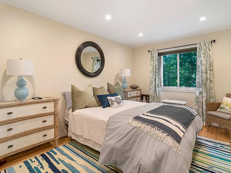 36 Deerfield Way — Photo 16