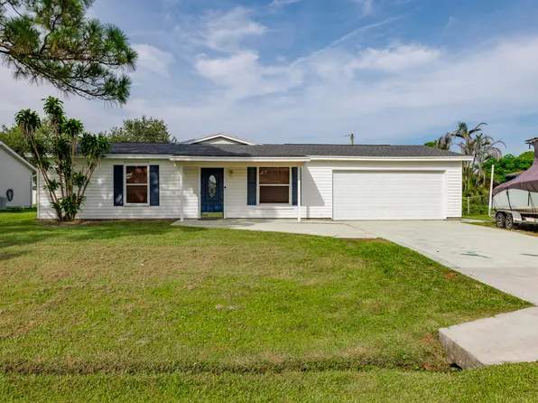 1810 SW GEMINI Lane, Port St Lucie, FL 34984