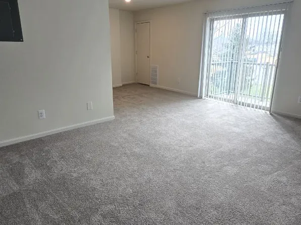 162 Hammarlee Rd APT L, Glen Burnie, MD 21060