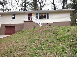 2724 Whites Mill Rd, Decatur, GA 30034