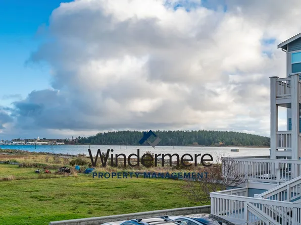 651 SE Bayshore Dr Unit C101, Oak Harbor, WA 98277