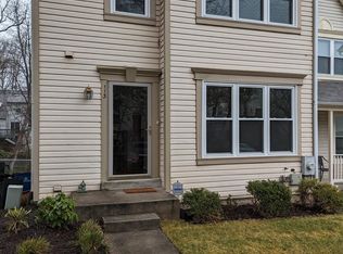 113 Kinsman View Cir, Silver Spring, MD 20901