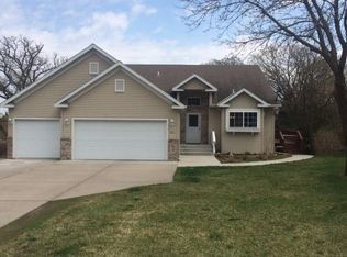 1802 Red River Trl, Saint Cloud, MN 56301