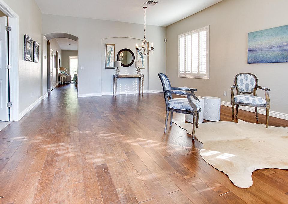 2nd image of 6121 S Kimberlee Way