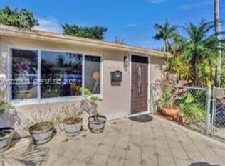 2199 NE 182nd St #1, Miami, FL 33162