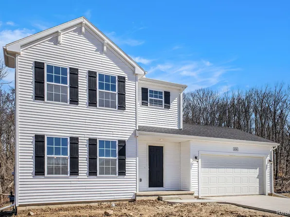 3152 Fox Run Ct, Clio, MI 48420