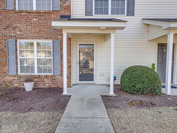 2nd image of 4275 Dudleys Grant Drive #D