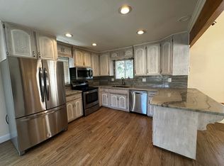 21916 Phoenix Lake Rd, Sonora, CA 95370