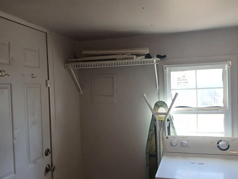 617 Douglas St — Photo 10