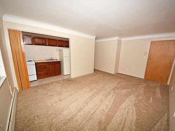 4th image of 4505 Forest Trl APT 3