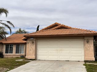 2540 W Montecito Dr, Rialto, CA 92377