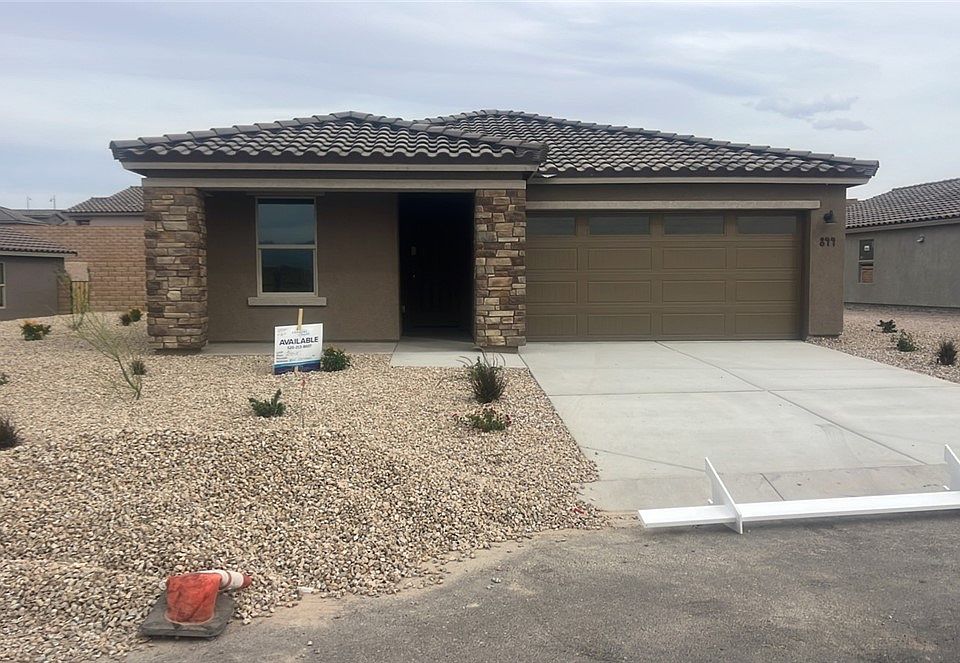 1st image of 844 Hoffman Drive