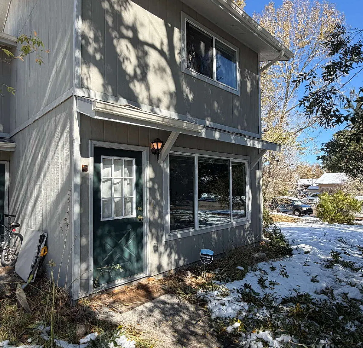 2 bed, 1.5 bath, $1,400 — Photo 1