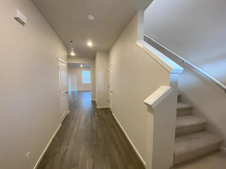 4813 Milo Ave NE — Photo 2