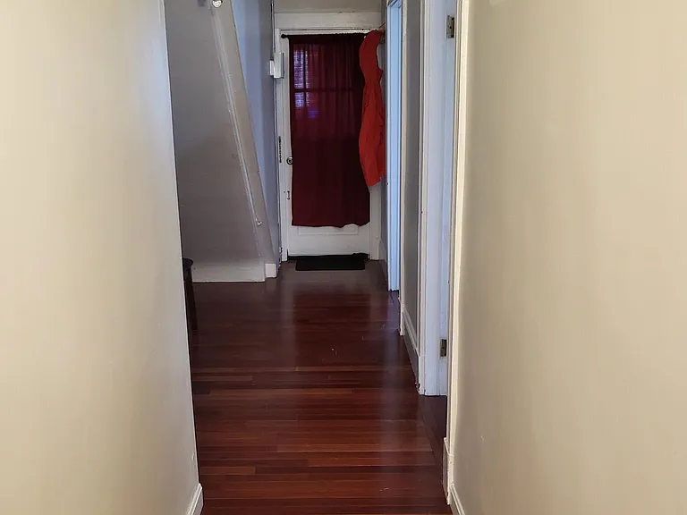 103 Alder St #1 — Photo 2