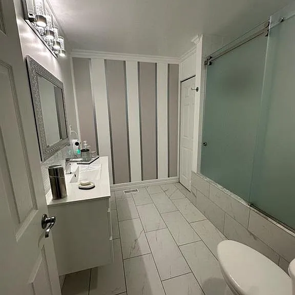 7929 Hawthorne Dr — Photo 30