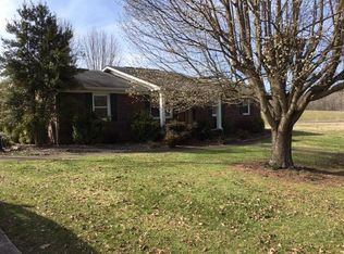 351 Lyons Rd, Bluff City, TN 37618