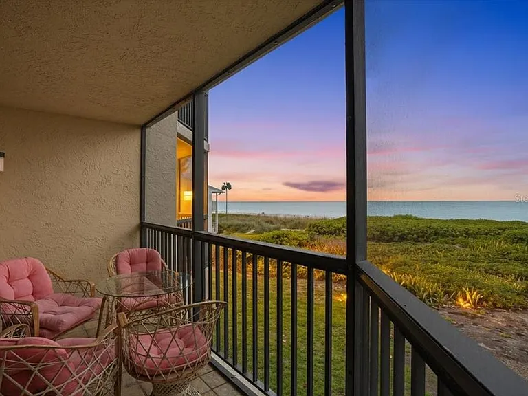 5611 Gulf Of Mexico Dr #3 — Photo 9