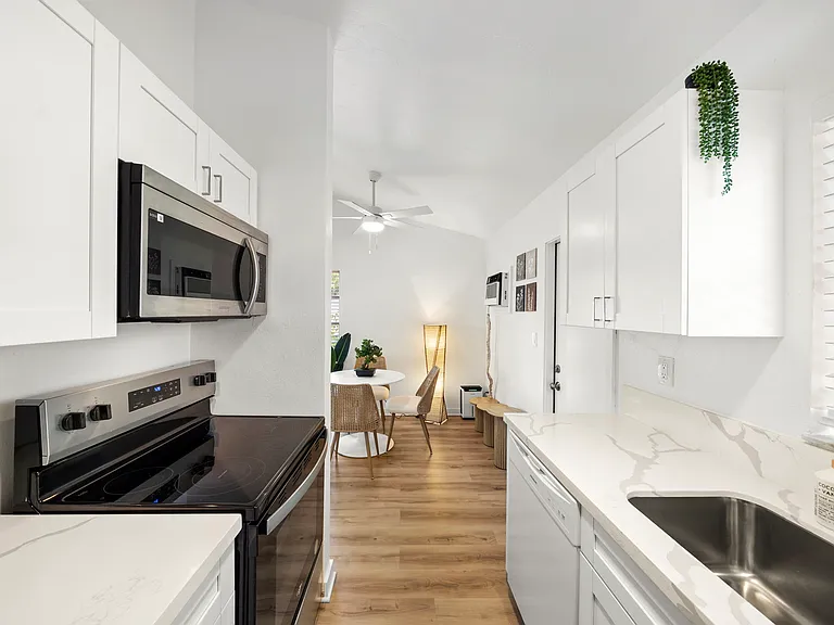 3050 Bird Ave — Photo 2