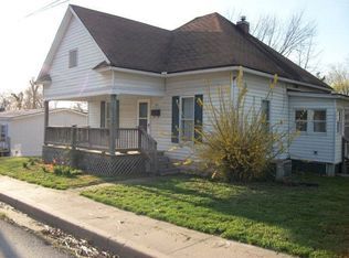 215 W Clark St, La Plata, MO 63549