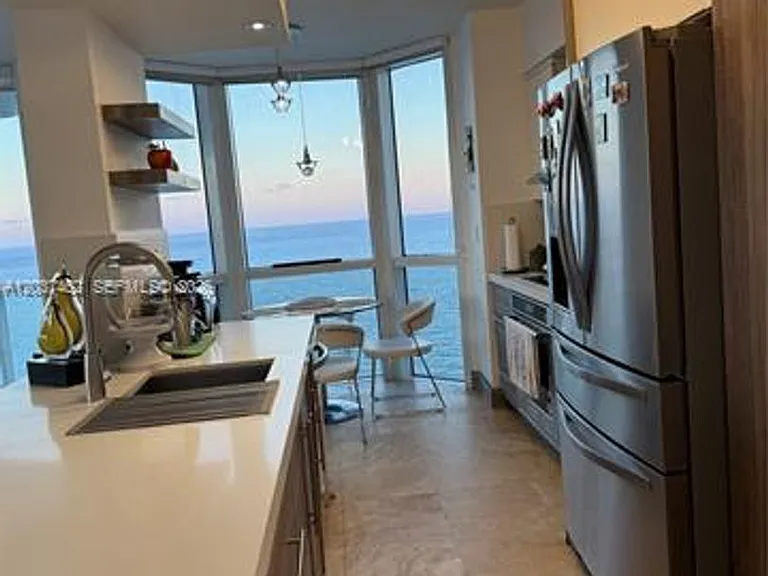 6365 Collins Ave #2201 — Photo 7