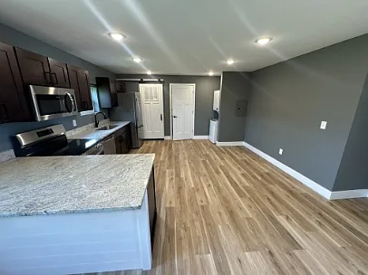 126 E Jefferson St #2 — Photo 3