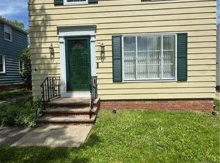 13307 Thraves Ave, Cleveland, OH 44125