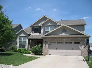 8 Dry Sage Cir, Bloomington, IL 61704