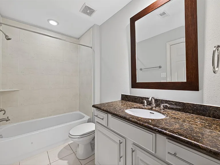 1105 Wagner St — Photo 22